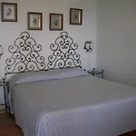 La Guardia Bed and breakfast *